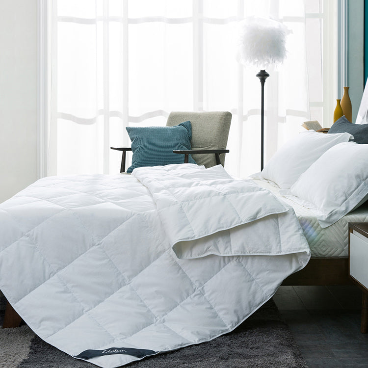 Summer Comforters & Blankets